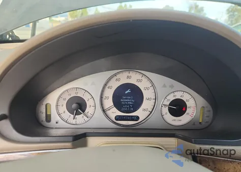 2004 Mercedes-Benz E 320 из США, поврежденный, VIN WDBUF65J74A540545